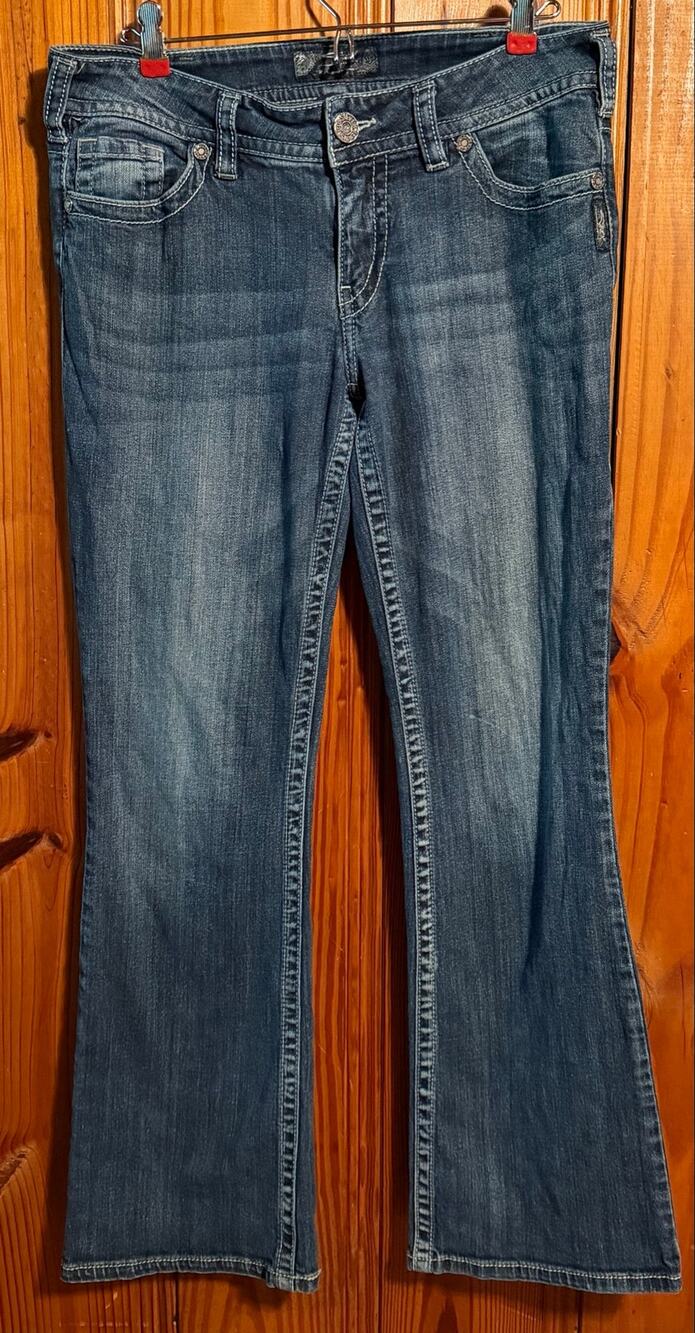 Silver Jeans Co. Women’s Suki Midrise Bootcut Jeans Size 31
Cowgirl Western